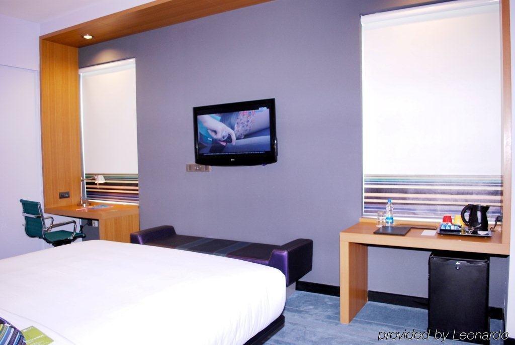 Aloft Coimbatore Singanallur Szoba fotó